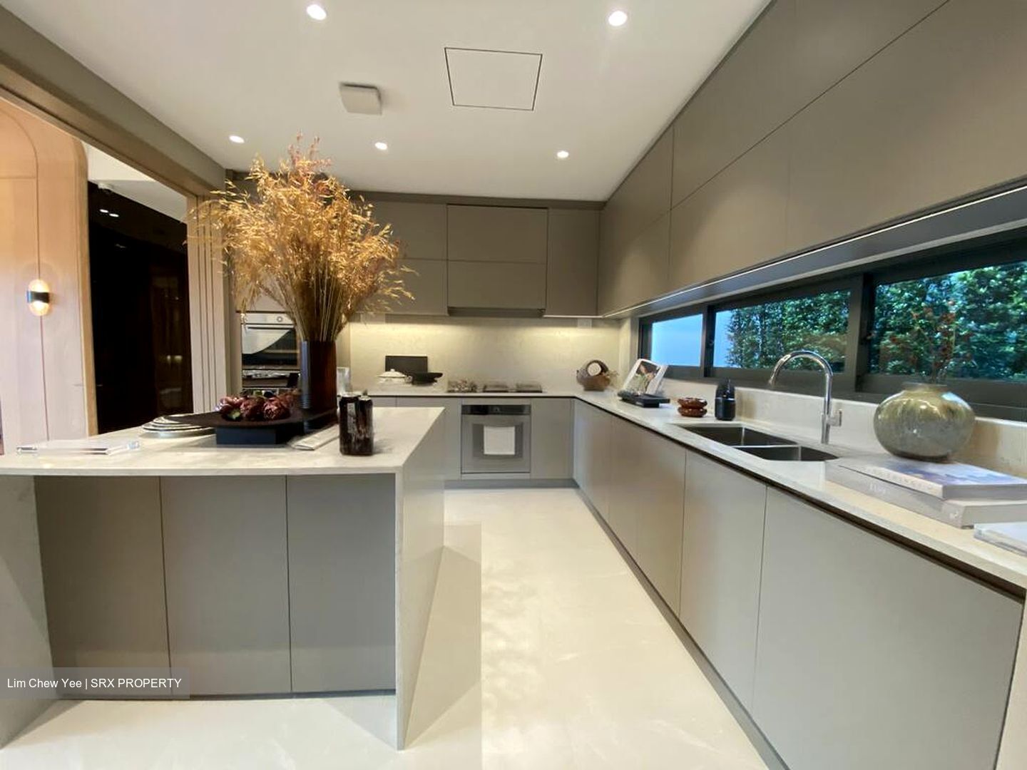 Watten House (D11), Condominium #463536441